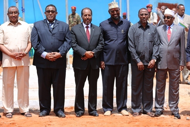President and Prime Minister announce a consultation meeting to discuss the 2016 electoral process and Somalia’s political future (Vision 2016)