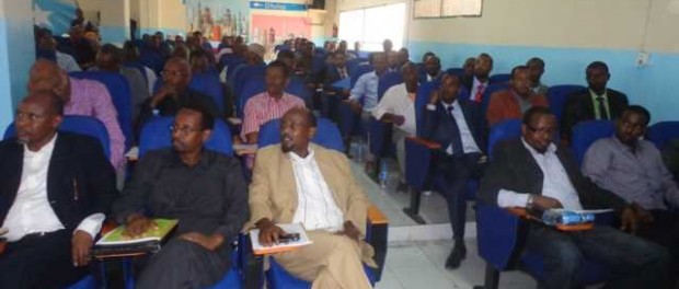 Int’l community urges dialogue to resolve political tension in Somalia