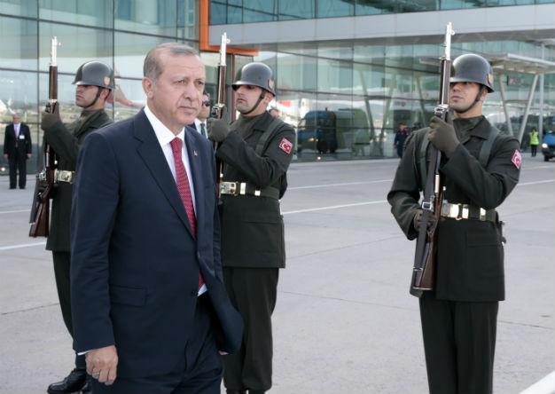 Erdoğan heads to Uganda, Kenya, grants $24mln to Somalia