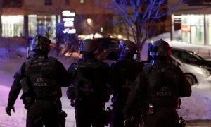 6 dead, 2 arrested after shooting at Quebec City mosque