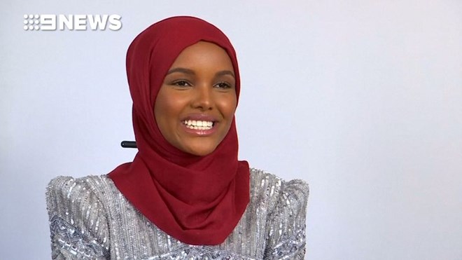 World’s only hijab-wearing supermodel defends garment