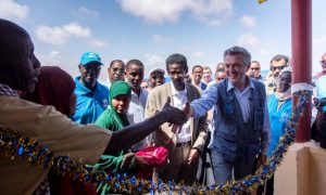 UN refugee chief finds Somalia suffering from instability and drought, but sees hope
