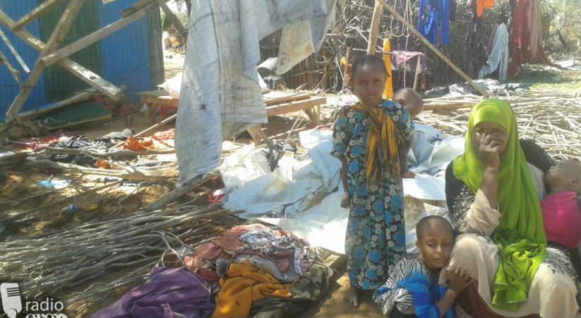 Somali famine refugees in Dadaab suffer cold nights awaiting imminent closure of their camp