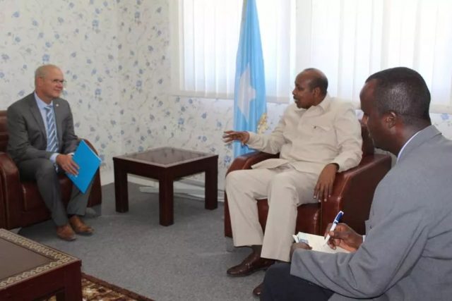 Wasiiru Dowlaha Arrimaha Dibadda Oo Qaabilay Wakiilka Cusub Ee Hey’adda UNICEF Ee Somalia