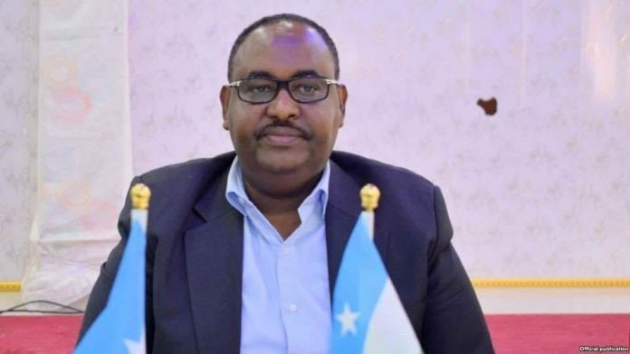 Madaxweyne Deni oo baaq u diray Somaliland