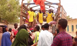 Somalis mobilise millions to help flood victims