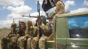 Al-Shabaab iyo dadka deegaanka Bacaadweyn oo  Dagaalamay