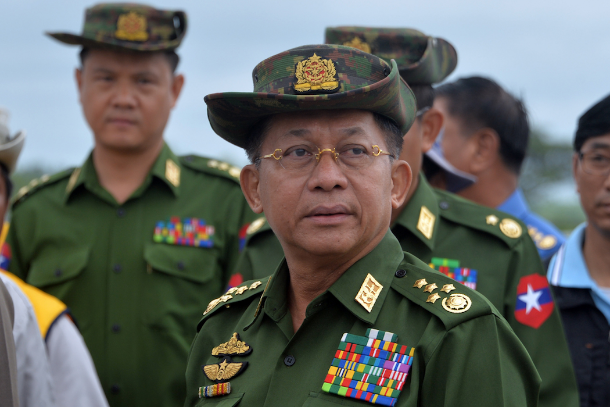 Mareykanka oo cadaadis xoogan ku haya  Hogaamiyaasha Militari ee dalka Mayanmar