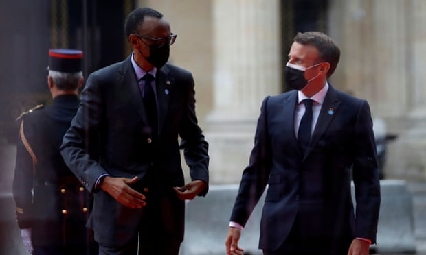 Madaxwaynaha Faransiiska  Macron oo  safar  aan la shaacin ku tagay dalka Rwanda