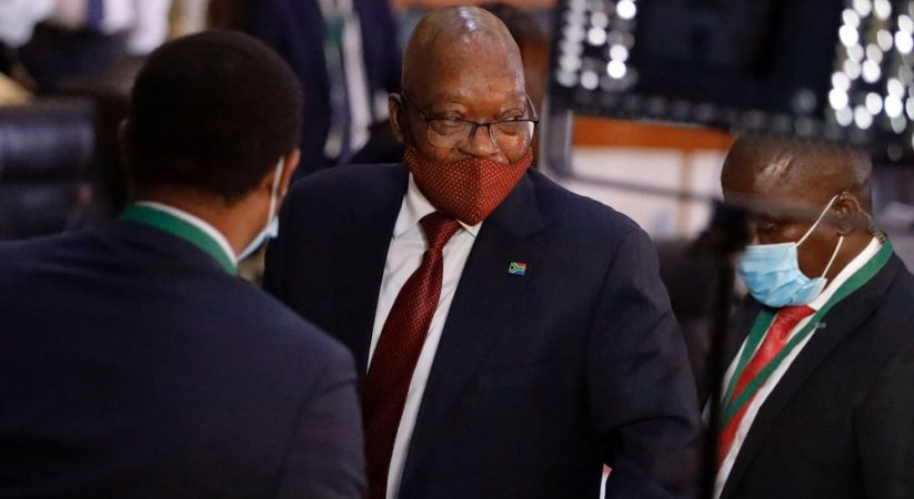 madaxweynihii hore ee K/afrika  Jacob Zuma oo lagu xukumay  15 bil oo xabsi ah.