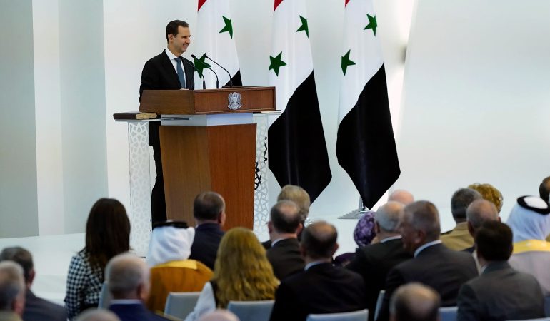 Bashar al-Assad oo markii afraad loo dhaariyay xilka madaxweynaha Suuriya