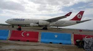 Diyaaraddii (flight number ahaa TK686) oo uu saarnaa Fahad Yaasiin  oo dib ugu laabatay Turkiga