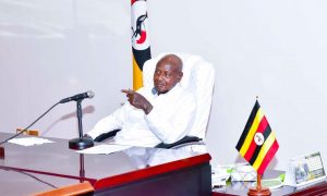 Booliska Uganda oo  sheegay inay xireen afar qof oo Soomaali ah oo walxo qarxo keenay hotel lagu wado inuu toddobaadkan booqdo madaxweyne Yoweri Museveni.