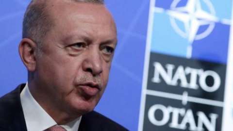 .Erdogan: Xulufada Nato waa inay ixtiraamaan walaaca Turkiga.