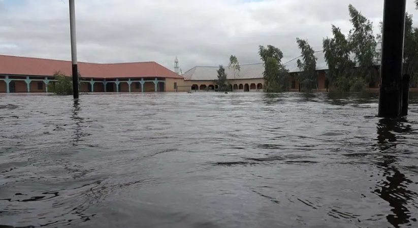 Families cut off by floodwater in Beletweyne